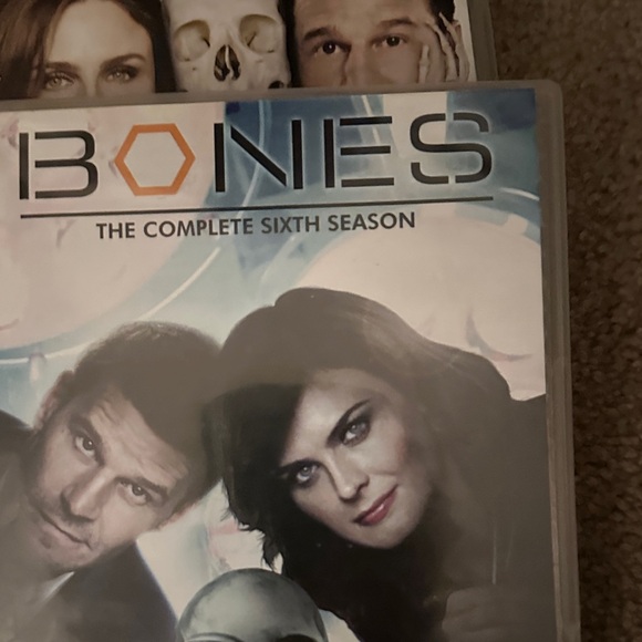 Bones Complete four- five and sixth Season DVD - Picture 3 of 3